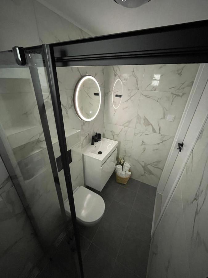 Sea View Loft Lägenhet Nea Roda Exteriör bild