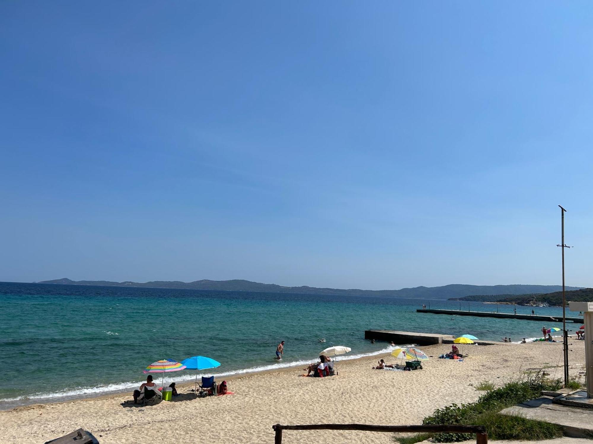 Sea View Loft Lägenhet Nea Roda Exteriör bild